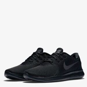 Women’s Nike Free RN CMTR -BLACKOUT 831511-001 Size 7